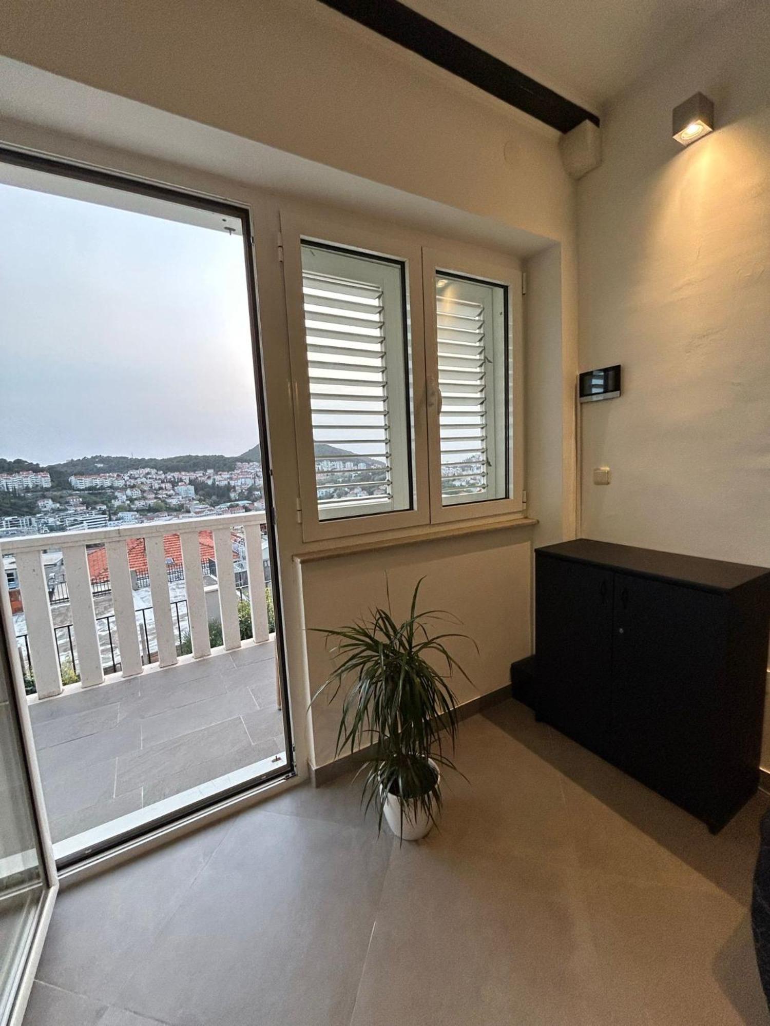 Perina Apartment - Free Parking Дубровник Экстерьер фото